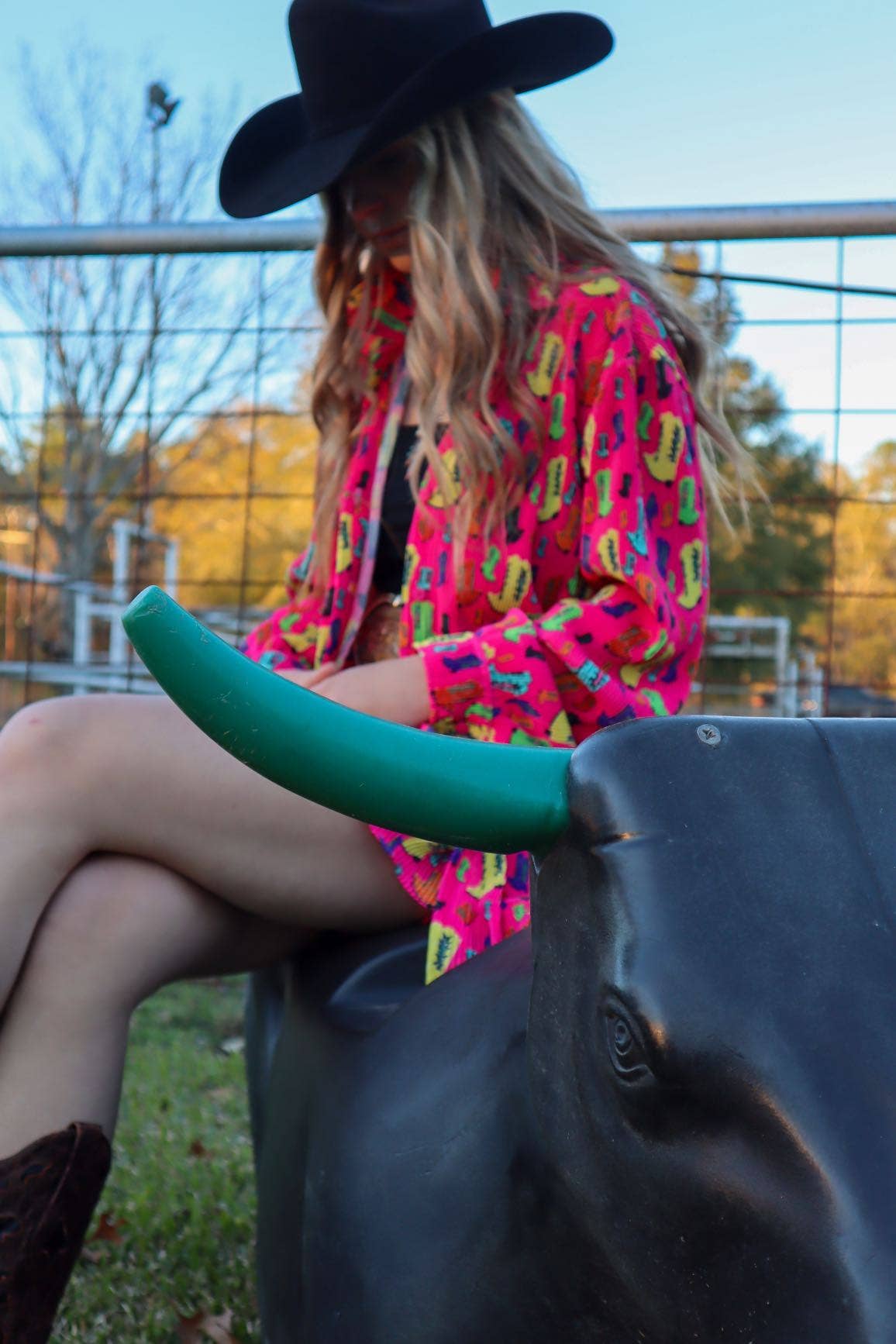 MK271 Dally Jane Press Pleated Short Set - Pink Boots