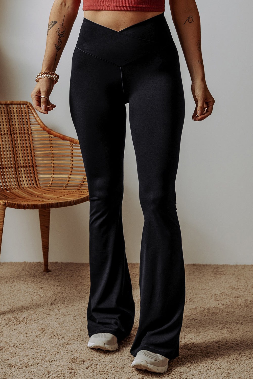Black V Shaped High Waisted Flare Leggings