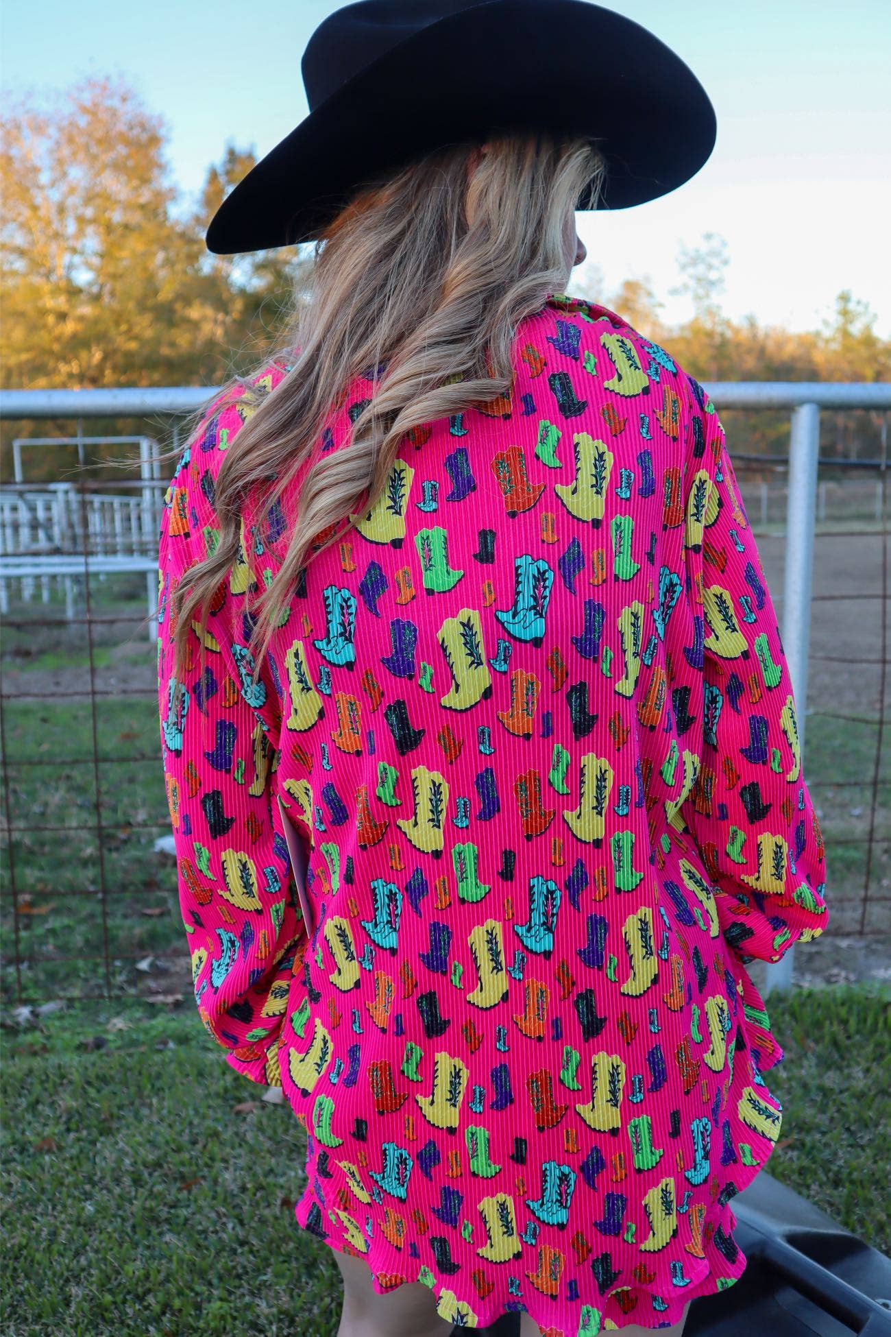 MK271 Dally Jane Press Pleated Short Set - Pink Boots