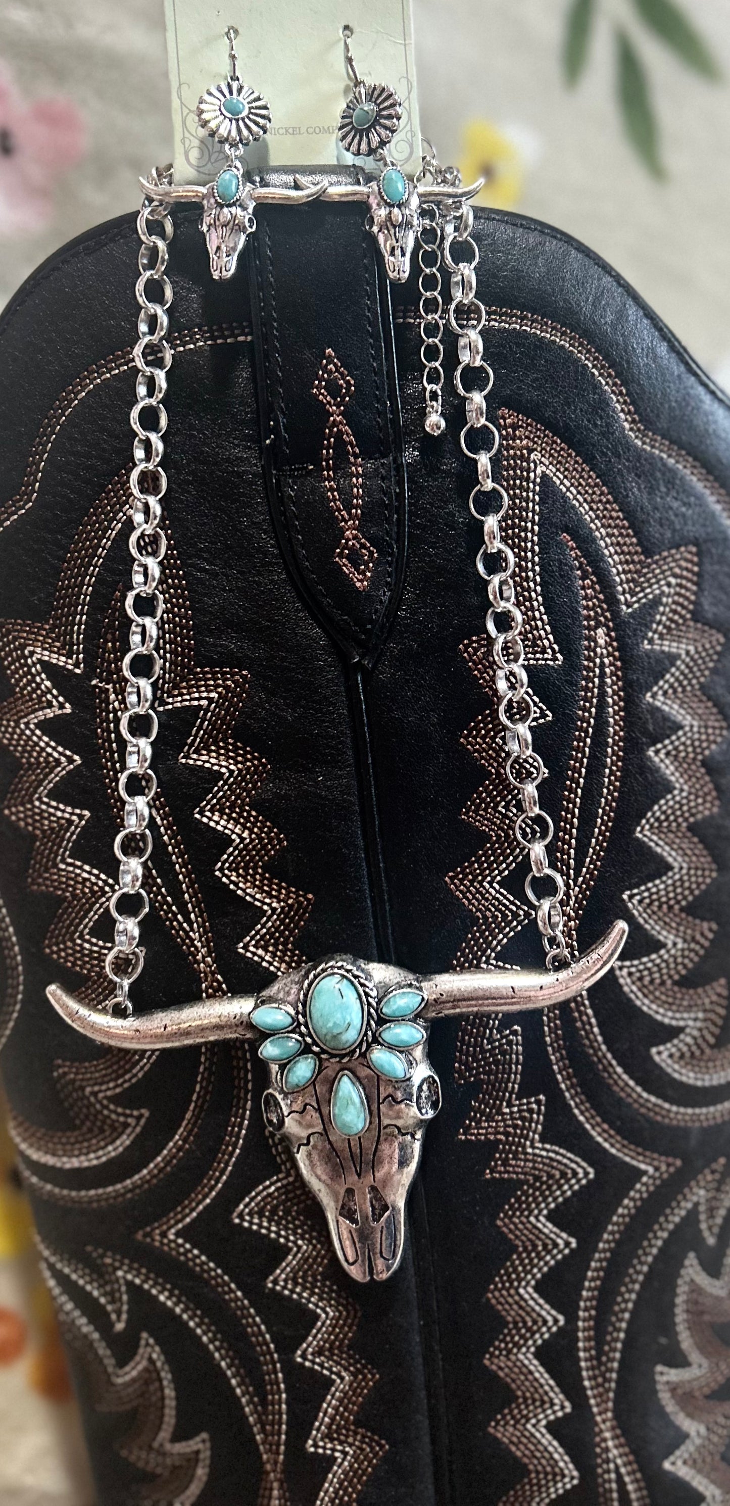 Longhorn necklace set